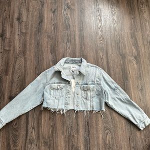 zara cropped denim jacket